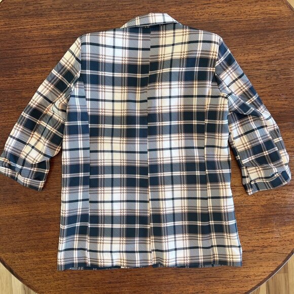 Woman's Plaid Blazer - Picture 6 of 7